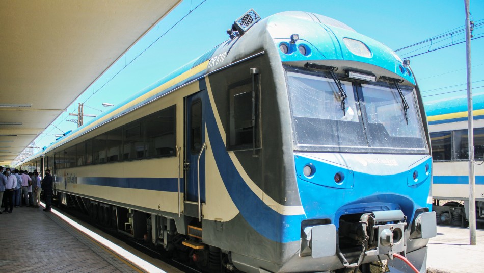 Nuevos y avanzados ferrocarriles conectarán a la Región Metropolitana con el sur del país Nuevos y avanzados ferrocarriles conectarán a la Región Metropolitana con el sur del país