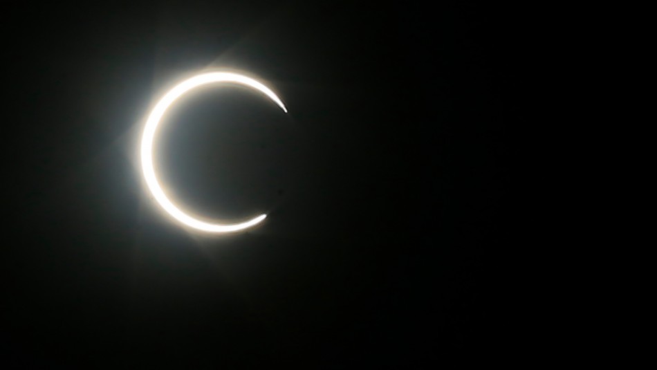 Plan Eclipse Araucanía: Gobierno presenta protocolo sanitario para apreciar el fenómeno natural Plan Eclipse Araucanía: Gobierno presenta protocolo sanitario para apreciar el fenómeno natural