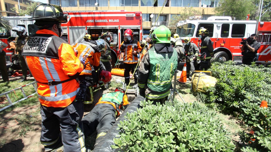 El lugar del accidente. Murió el adulto mayor que cayó en un alcantarillado en la comuna de Santiago