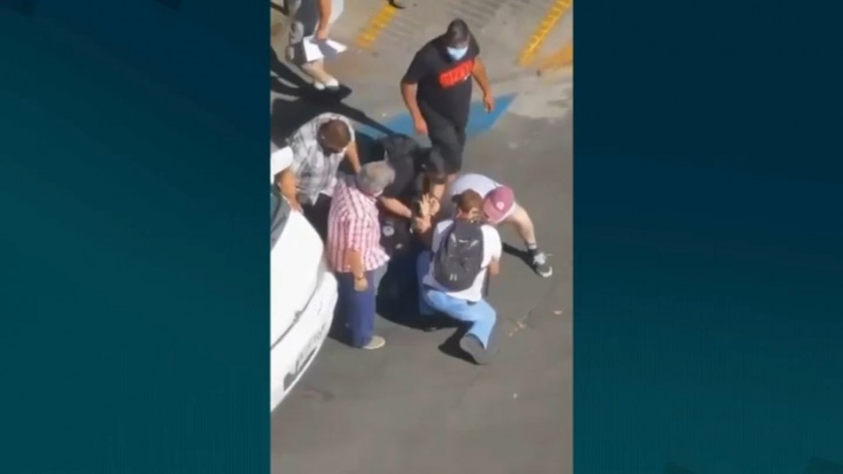 pdi apuñalado Apuñalan a PDI durante un procedimiento en el centro de Santiago