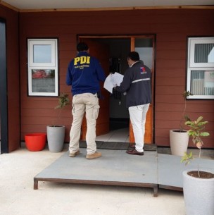 Detienen a 15 personas en dos moteles de Osorno durante fiscalizaciones en cuarentena Detienen a 15 personas en dos moteles de Osorno durante fiscalizaciones en cuarentena
