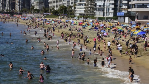 Hasta $51 millones: Multarán a quienes infrinjan medidas sanitarias en playas y piscinas