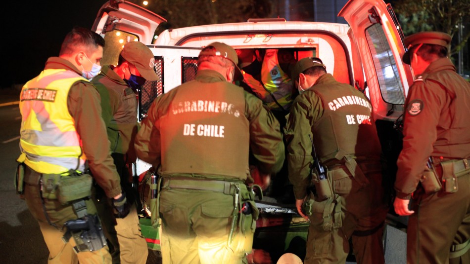 Más de 70 personas detenidas en Calera de Tango en otra masiva fiesta clandestina Más de 70 personas detenidas en Calera de Tango en otra masiva fiesta clandestina