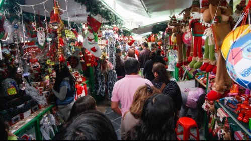 Ministro de Economía y ferias navideñas: 'Se elabora un protocolo para que puedan funcionar'