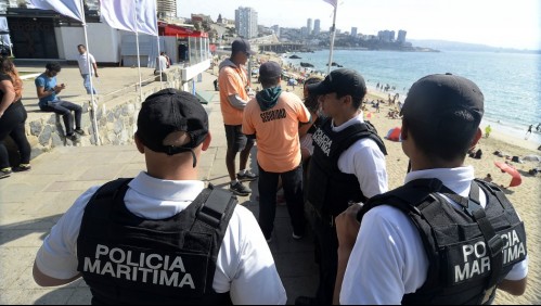 Joven de 24 años muere baleado en playa Caleta Abarca de Viña del Mar