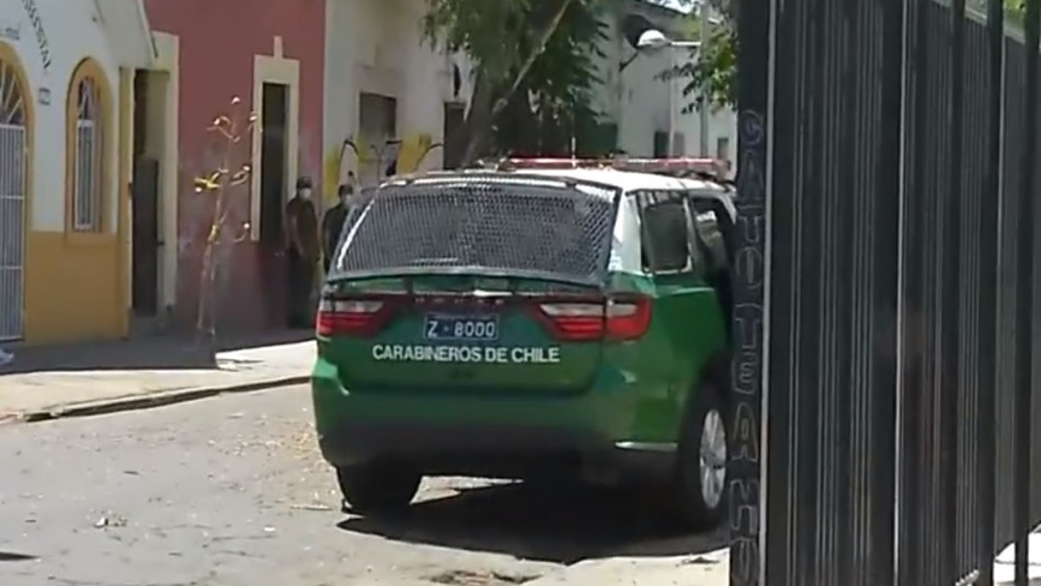 Accidente entre patrulla de Carabineros y automóvil particular Cuatro lesionados: Patrulla de Carabineros impacta a auto particular durante persecución