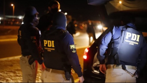 Hombre muere al ser atacado por individuos que lo balean cuando conducía su auto