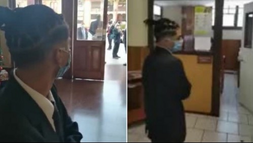 Estudiante no pudo ingresar a su licenciatura por su corte de pelo: Padre acusa discriminación