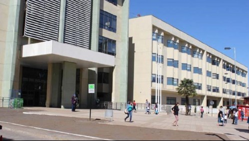 Brote de coronavirus en Hospital de Los Ángeles: Al menos 68 contagiados