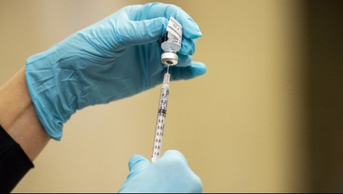 ISP analiza la viabilidad de la vacuna de Pfizer en Chile