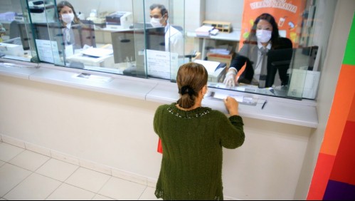 Compensación de farmacias: Sernac recuerda que dinero estará disponible un año para el retiro