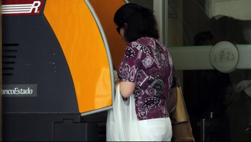 Devolución de IVA a familias vulnerables sería por transferencias directas y en una cuota