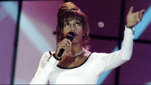 Esta es la actriz que interpretará a Whitney Houston en su película biográfica