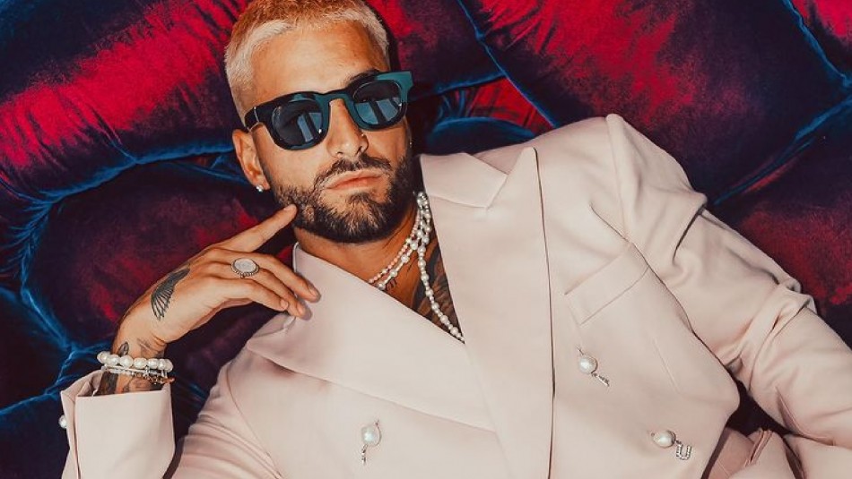 Maluma alardea de su nuevo y lujoso Ferrari: Es muy parecido a uno que tuvo Maradona Maluma alardea de su nuevo y lujoso Ferrari: Es muy parecido a uno que tuvo Maradona