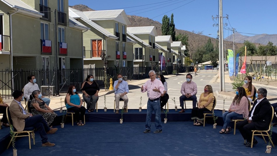 Piñera anuncia inversión de US$ 2.600 millones en viviendas sociales durante 2021 Piñera anuncia inversión de US$ 2.600 millones en viviendas sociales durante 2021