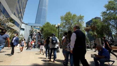 Grandes aglomeraciones se registran en centros comerciales a días de Navidad