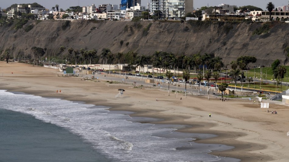 Perú cierra las playas hasta inicios de 2021 para evitar aumento de contagios Perú cierra las playas hasta inicios de 2021 para evitar aumento de contagios