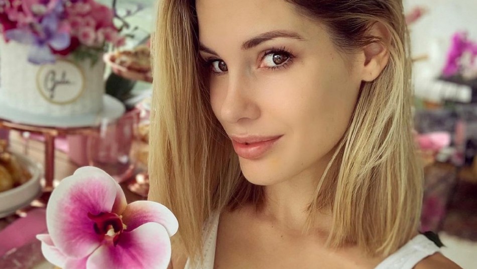 Gala Caldirola muestra su nuevo e íntimo tatuaje: Sus seguidores reaccionaron de inmediato Gala Caldirola muestra su nuevo e íntimo tatuaje: Sus seguidores reaccionaron de inmediato