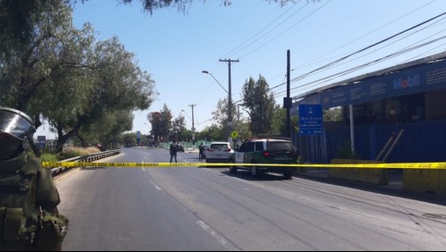 Baleo en Plaza de Maipú: Encuentran vehículo involucrado y detienen a su conductor