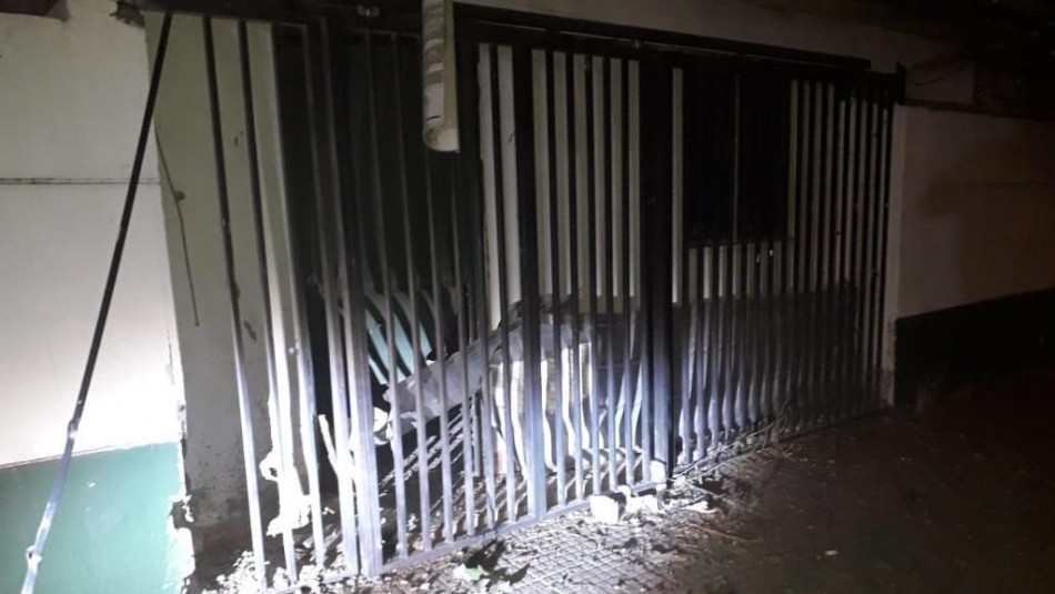 Detona aparato explosivo en comisaría de Estación Central Detona aparato explosivo en comisaría de Estación Central