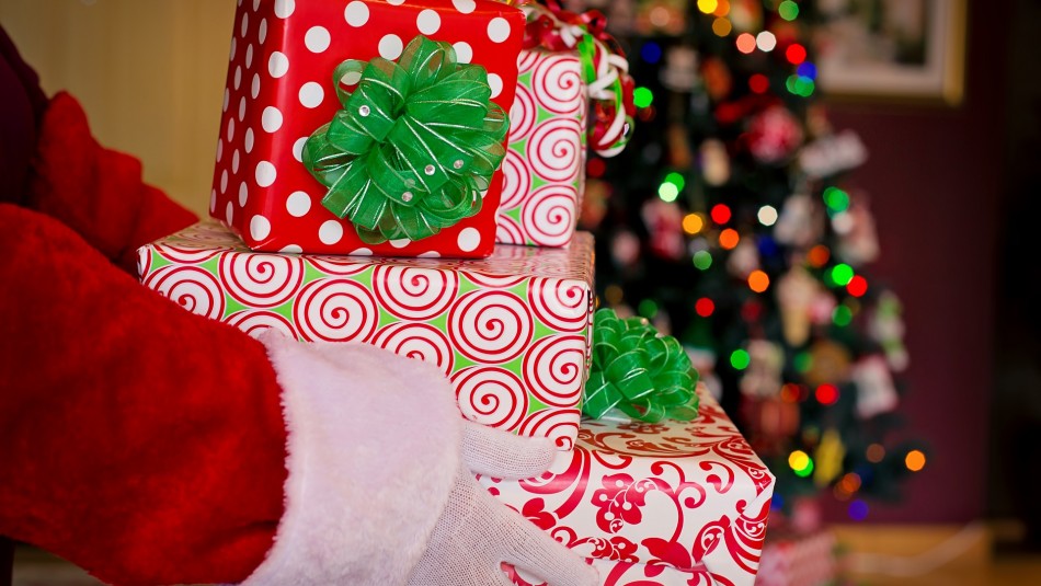 Tradiciones del mundo: ¿Cuándo abrir los regalos? Tradiciones del mundo: ¿Cuándo abrir los regalos?
