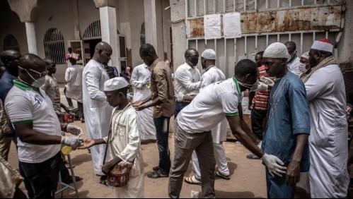 Científico asegura que el mundo enfrentará nuevos 'virus desconocidos' provenientes de África