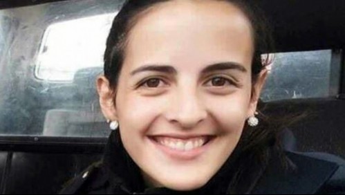 Policía muere al chocar su patrulla: Iba a salvar a una mujer víctima de violencia de género