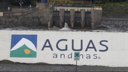 Aguas Andinas compensará a más de un millón de clientes por cortes de suministro en 2016 y 2017