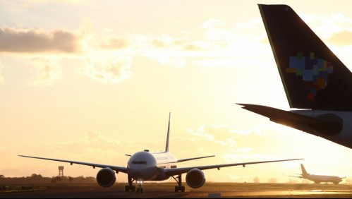 Nueva medida: Chilenos y extranjeros que arriben al país deberán hacer 10 días de cuarentena