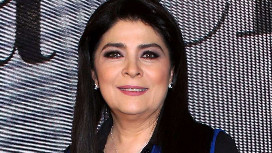 Victoria Ruffo le dijo adiós a su característico cabello negro: Estrenó nuevo look Victoria Ruffo le dijo adiós a su característico cabello negro: Estrenó nuevo look