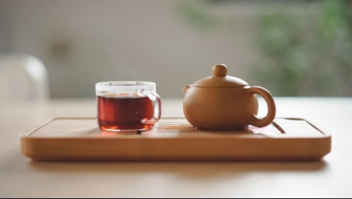 Estudio muestra que tomar 5 tazas de té al día mejora la concentración en personas mayores
