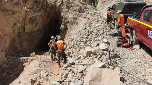 Dos mineros quedan atrapados tras derrumbe en el norte del país