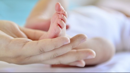 Servicio de Salud Araucanía Sur anuncia que primer bebé del 2021 nació en Temuco