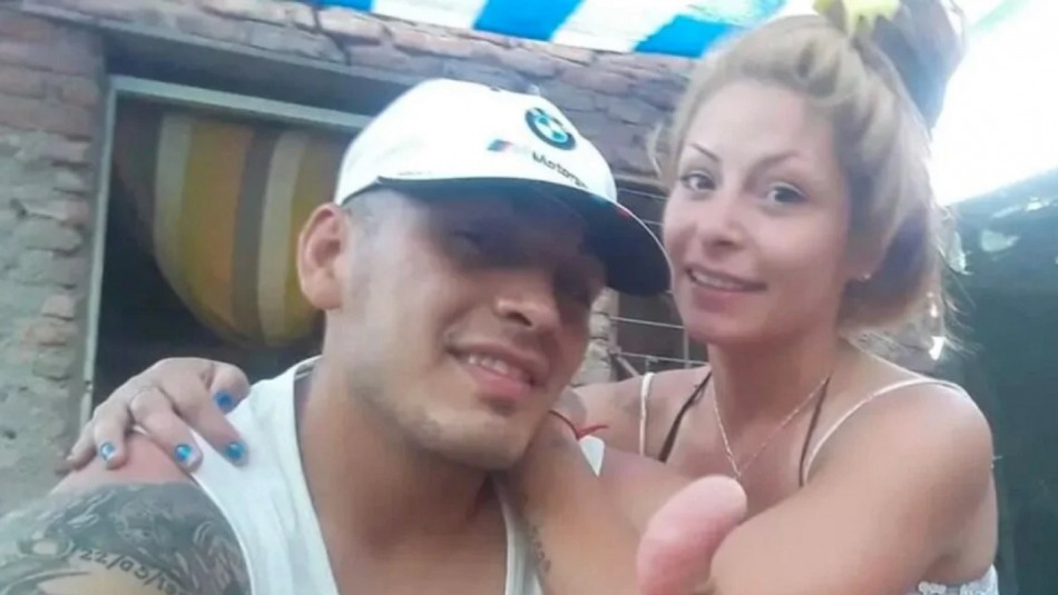 Muere mujer que fue rociada con combustible y quemada por la expareja de su novio Muere mujer que fue rociada con combustible y quemada por la expareja de su novio