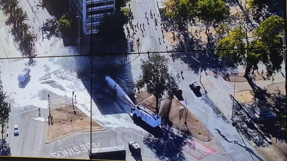 Incidentes en Plaza Italia dan paso a cortes de tránsito y cierre de estación de Metro Incidentes en Plaza Italia dan paso a cortes de tránsito y cierre de estación de Metro
