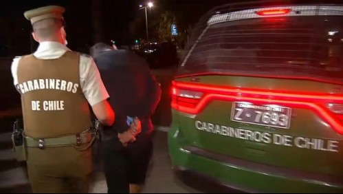 3 menores de edad y un hombre con muletas entre detenidos por violento asalto en Las Condes