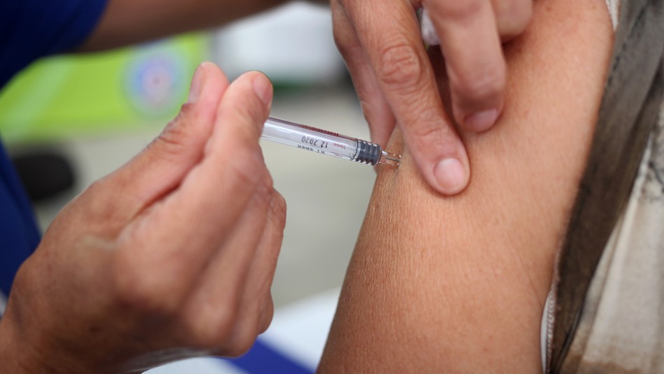 Proyecto vacuna obligatoria Vacuna contra el coronavirus: proyecto establece cómo podría pasar a ser obligatoria