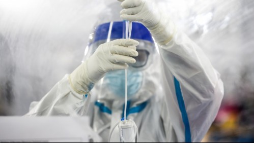 ¿Son más contagiosas? ¿Afectan a las vacunas? Qué se sabe de las nuevas variantes del Covid-19