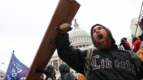 Decretan toque de queda en Washington ante protestas de partidarios de Trump