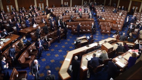 Congreso de EEUU retoma sesión para certificar triunfo de Biden tras hechos de violencia