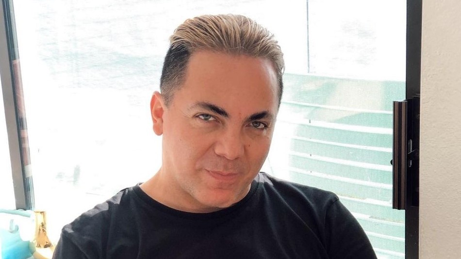 Cristian Castro presenta a su nueva novia y no es la Cristian Castro presenta a su nueva novia y no es la