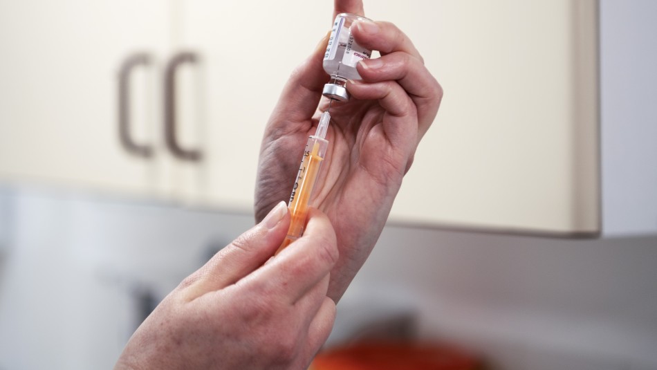 Vacuna coronavirus Coronavirus: ISP recibe la solicitud de importación de la vacuna AstraZeneca