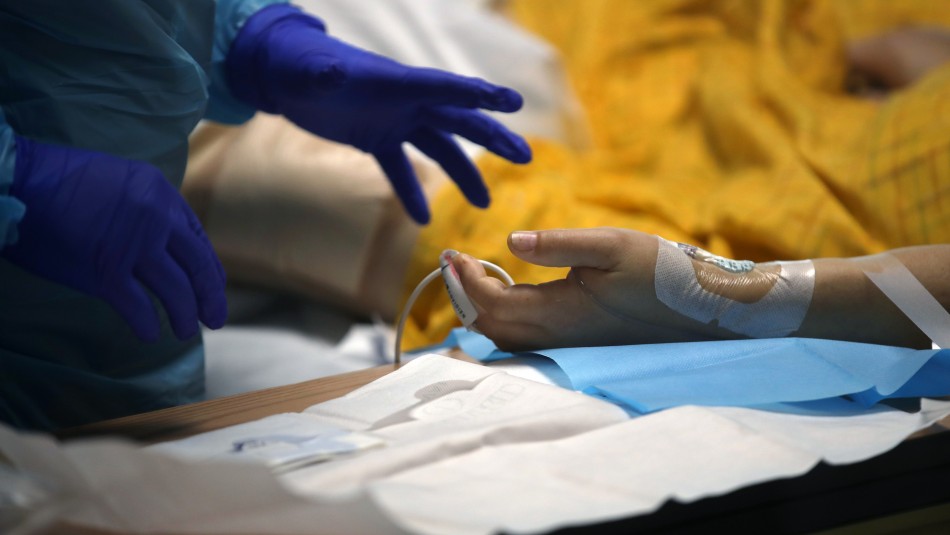 Estudio sobre coronavirus Estudio coronavirus: Mayoría de enfermos tiene al menos un síntoma 6 meses después del contagio