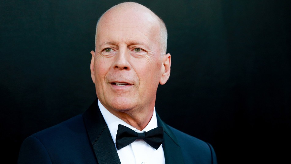 Bruce Willis fue expulsado de una tienda por no usar mascarilla Bruce Willis fue expulsado de una tienda por no usar mascarilla