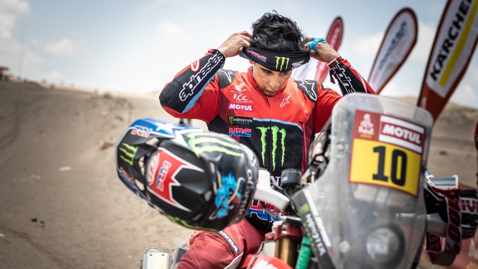 Grave accidente obliga a chileno a abandonar el Dakar pese a liderato: Grave accidente obliga a chileno a abandonar el Dakar pese a liderato: