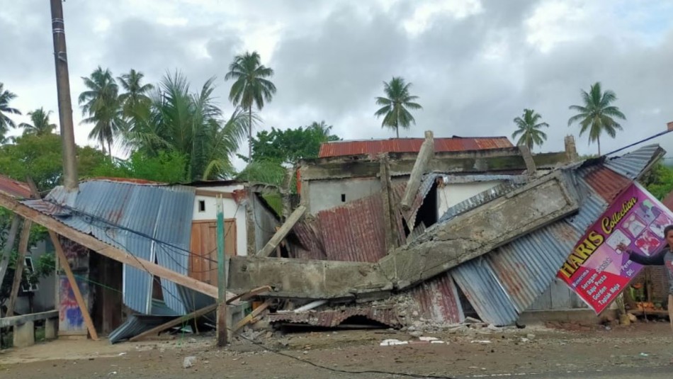 Terremoto en Indonesia deja al menos tres muertos y 24 heridos Terremoto en Indonesia deja al menos tres muertos y 24 heridos