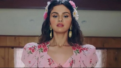 Selena Gomez cautiva a sus fans cantando en español su nuevo tema 'De una vez'