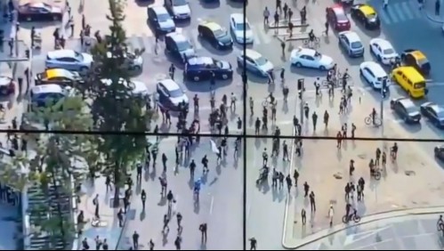 Incidentes en Plaza Italia generan cortes de tránsito y cierre de ingreso a estación de Metro