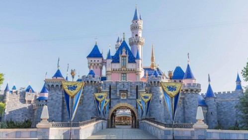 Disneyland abre sus puertas como centro vacunatorio masivo contra el coronavirus