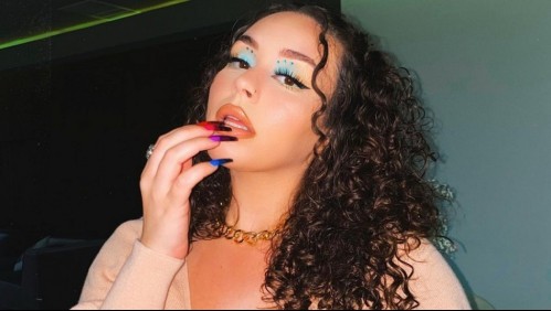 Hija de Daddy Yankee desafía a sus críticos con fotos de sus excéntricas uñas